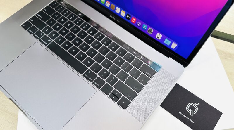MacBook Pro 15 inch 2019 cũ chính hãng đang được bán với giá rất tốt tại QMac Store
